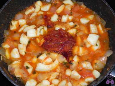 ARROZ CON CONEJO, CALAMARES y ALCACHOFAS