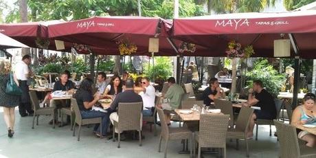 Info para turistas, Buenas propuestas : RestauranteMaya Tapas & Grill en Miami: acepta pesos al cambio oficial