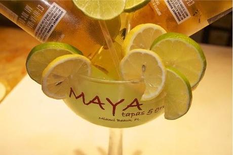 Info para turistas, Buenas propuestas : RestauranteMaya Tapas & Grill en Miami: acepta pesos al cambio oficial