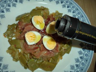Bajocones con Jamón y Huevos de Codorniz