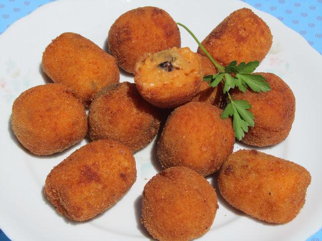 Croquetas de mejillones