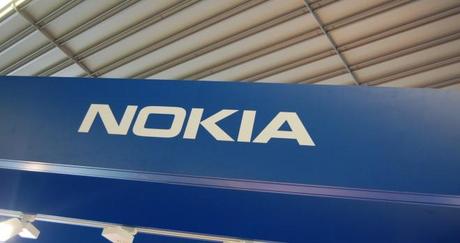 Nokia lanzará su phablet en septiembre
