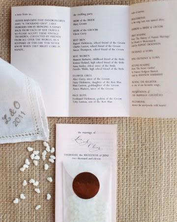 Programa de boda con bolsita con arroz Programa de boda