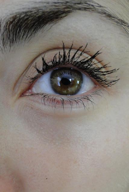 Noir Couture, 4 en 1.