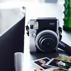 Cámara instantánea Fujifilm Instax Mini 90 Neo Classic