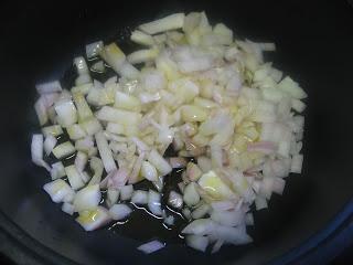 POLLO CONFITADO EN LECHO DE PERAS