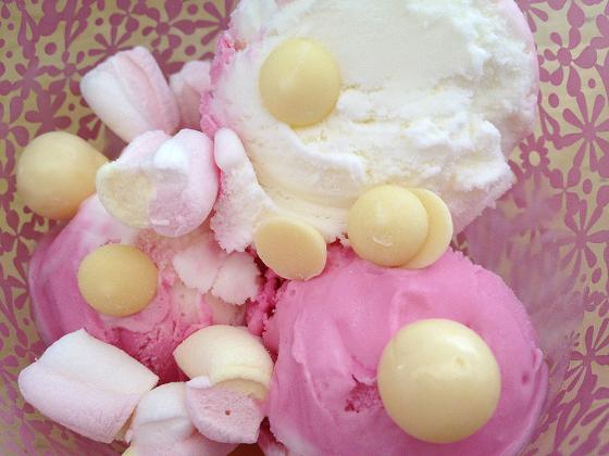 toppings helado recetas delikatissen postres fáciles y rápidos postres con helado helados caseros helados buffet copas de helado bonitas y divertidas Copa de helado rápida 