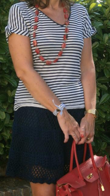 MIS LOOKS -  FALDA VINTAGE Y NAVY