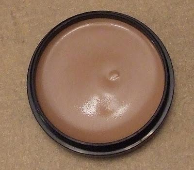 “Melting Cream Foundation” de MUSTAEV en WISHTREND (From Asia with Love)