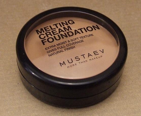 “Melting Cream Foundation” de MUSTAEV en WISHTREND (From Asia with Love)