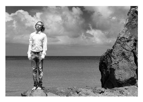 Share – IN – Style #11 pachisantiago_white_amintaonline1