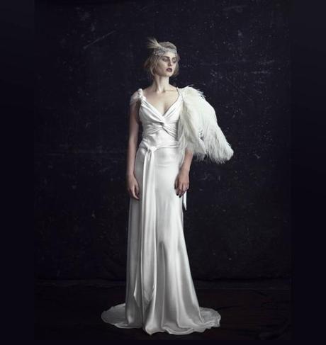WEDDING STYLE, novias vintage, vintage bride, invitadas, bodas, novias, vestidos novia art decó, tocados para novias, tocados con plumas novias, velo para novias