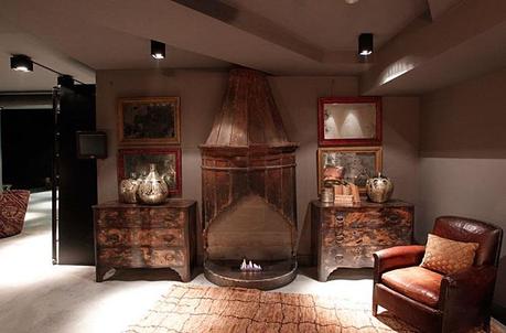 cenando a la luz de las velas en... Barcelona