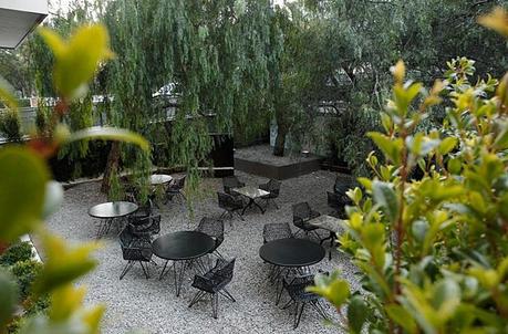 cenando a la luz de las velas en... Barcelona