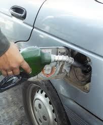 MIC dispone Alzas en precios combustibles.