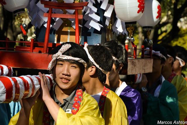 La Comunidad Japonesa  /  The Japanese Community