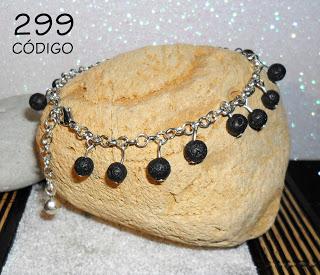 Concha, lava y arcilla polimérica.