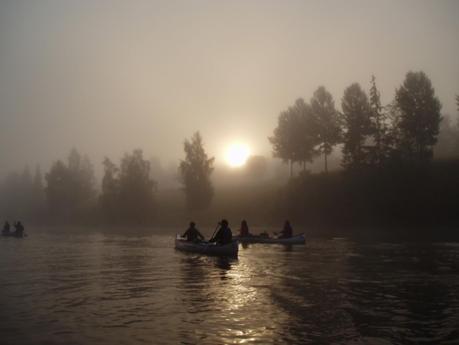 Exponte un poquito al sol, con moderación es bueno. Exponte un poquito al sol, con moderación es bueno.