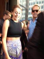 Theo James, Shailene Woodley y Miles Teller en los MTV VMAs 2013