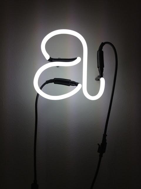 LETRAS DE NEÓN / NEON LETTERS