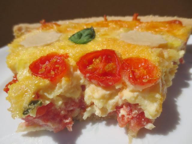 Tarta Caprese (Tomate, albahaca y mozzarella)