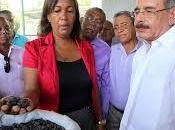 Danilo visitó Hondo Valle; aprobó millones productores.