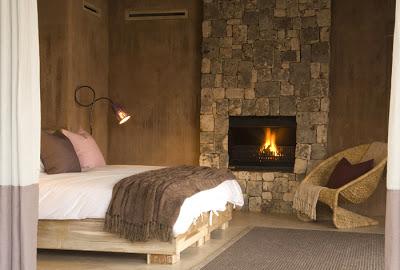 ............................................................