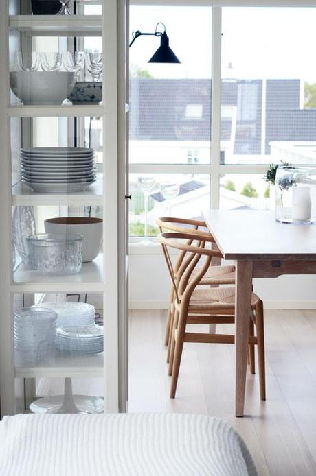 muebles escandinavos nórdicos de diseño muebles escandinavos ligeros mejor blog decoración estilo y diseño nórdico escandinavo distribución diáfana decoración decoración y diseño de interiores decoración diseño de interiores blanco blog estilo nórdico Blanco estilo escandinavo en Noruega 