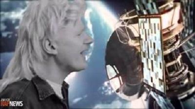 JULIAN ASSANGE PARODIA HIT DE LOS 80. HUMOR NO LE FALTA. VÍDEO