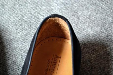 Review Mocasines Tassel de ante azul marino de Asthon & Allen.