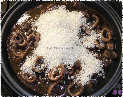 ARROZ NEGRO CON CALAMARES