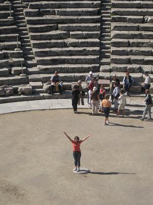 El teatro de Epidauro : el sonido del tiempo