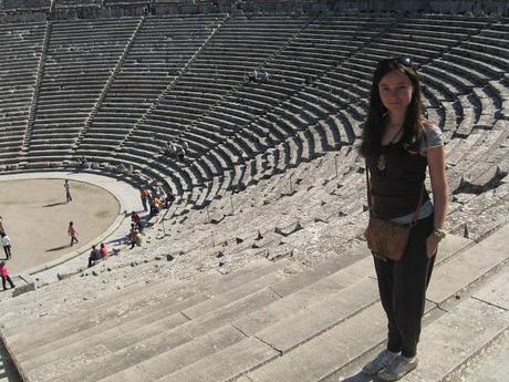 El teatro de Epidauro : el sonido del tiempo