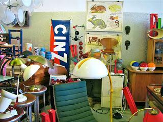 LA SUPREMACÍA DEL RETRO