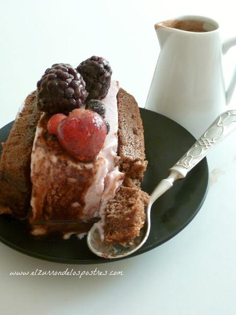 Pastel Helado con Gofres de Chocolate