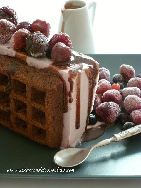 Pastel Helado con Gofres de Chocolate