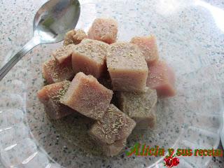 TACOS DE ATÚN EN SALSA DE CERVEZA