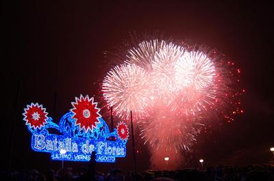 Nos vamos de fiesta. Batalla de las flores en Laredo