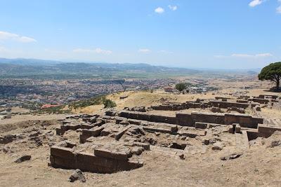 3ª etapa en Turquía: Pérgamo - Esmirna