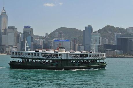 Ferry de Kowloon a Hong Kong Island