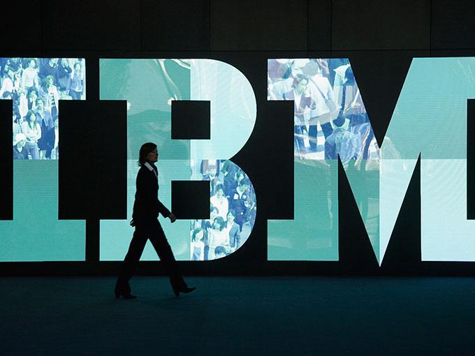 Amazon vs IBM: ¿Quién ganara el contrato de Cloud Computing?