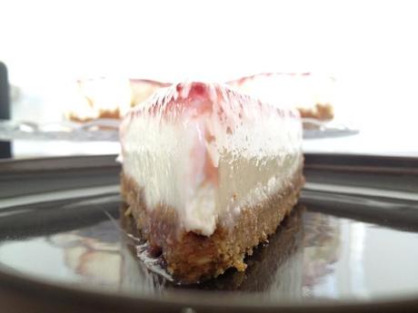 receta faciles de tartas receta fácil casera de Tarta fresca de queso receta casera tarta de queso receta casera cheesecake postres fáciles y rápidos postres delikatissen postres con queso y mermelada cheesecake con gelatina mermelada frambuesa 