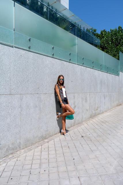 Bye bye August! Bye bye August!