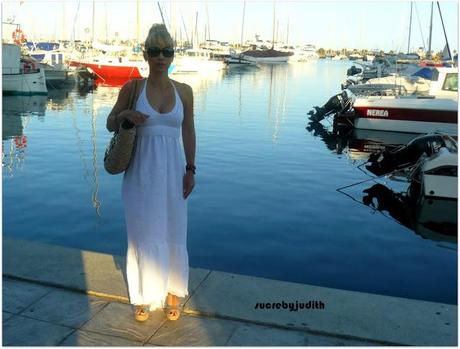 SUMMER LOOKS SELECTION SUMMER LOOKS SELECTION