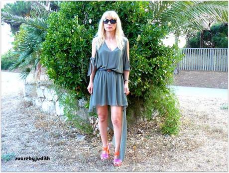 SUMMER LOOKS SELECTION SUMMER LOOKS SELECTION