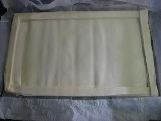 TARTA DE MORAS, MANZANA Y FRUTOS ROJOS