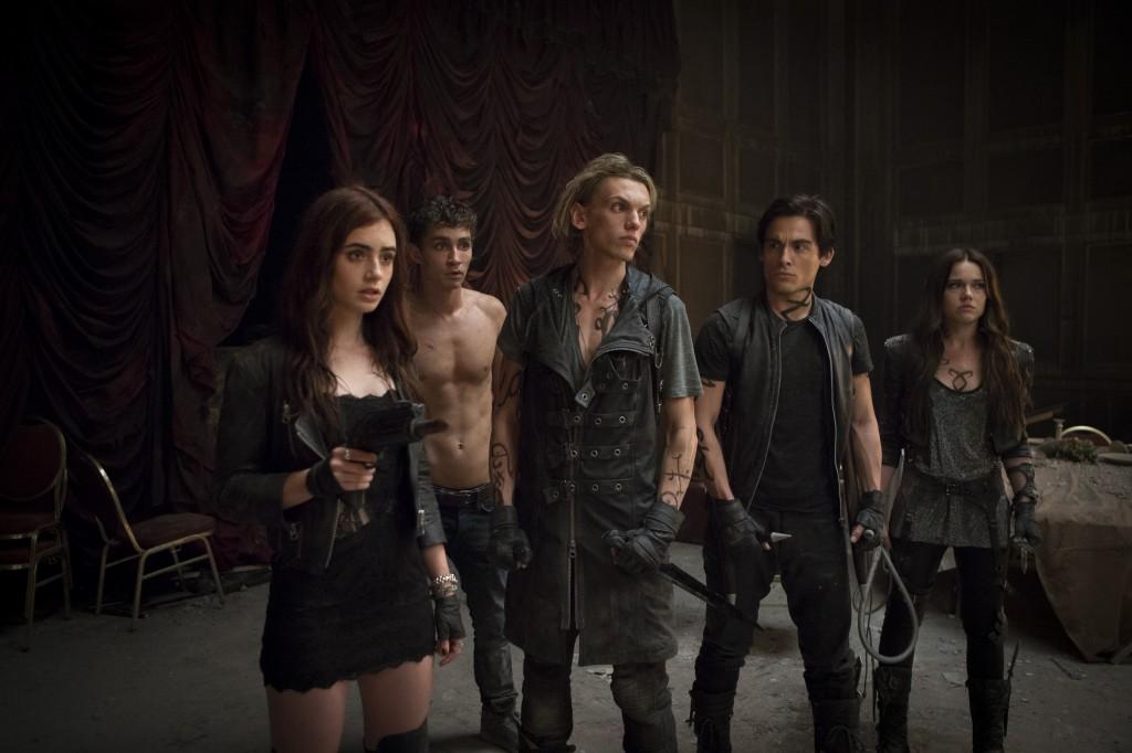 Lily Collins;Jamie Campbell Bower;Kevin Zegers