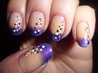 Manicura, sobrenatural.Morada puntitos. 31 manicuras Manicura, sobrenatural.Morada puntitos. 31 manicuras