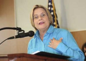 Ileana Ros-Lehtinen: “por el bienestar de los cubanos” exige no cartearse entre Cuba y EE.UU.