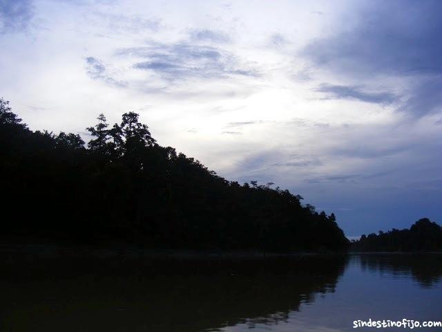 Rio Kinabatangan al atardecer